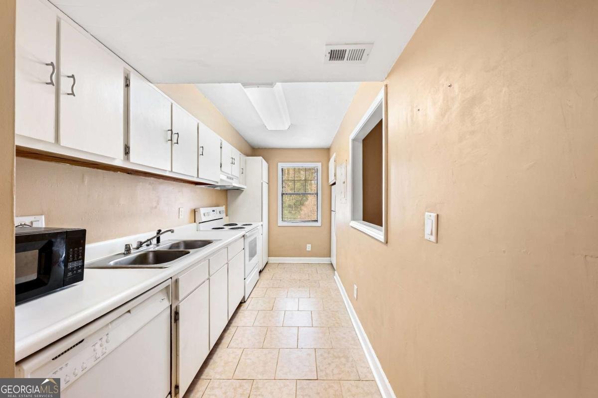 290 Appleby Drive Athens - Photo 6