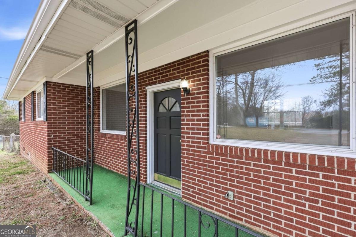 190 Conrad Drive Athens - Photo 8