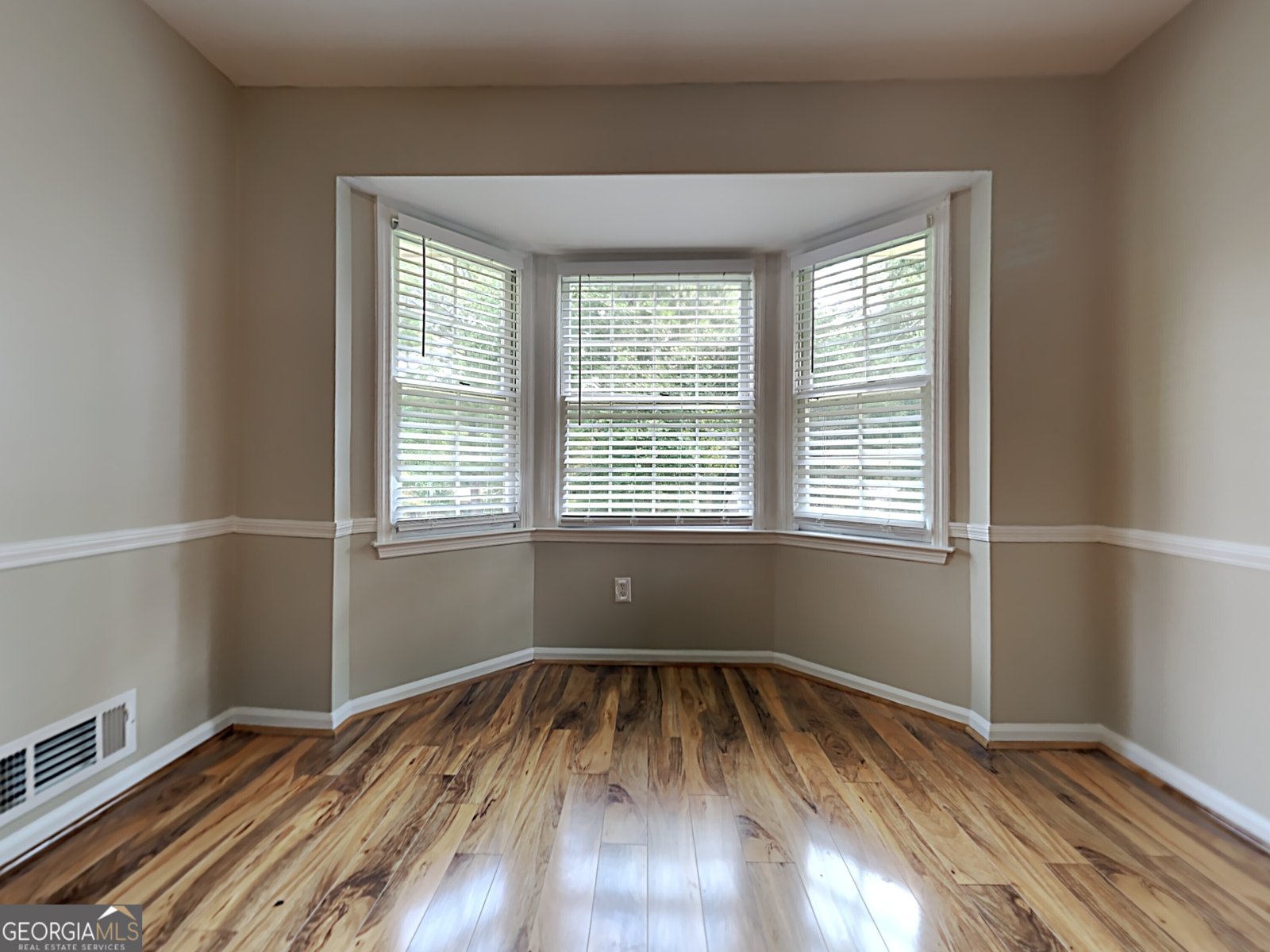 551 Village Green Court Lilburn - Photo 19