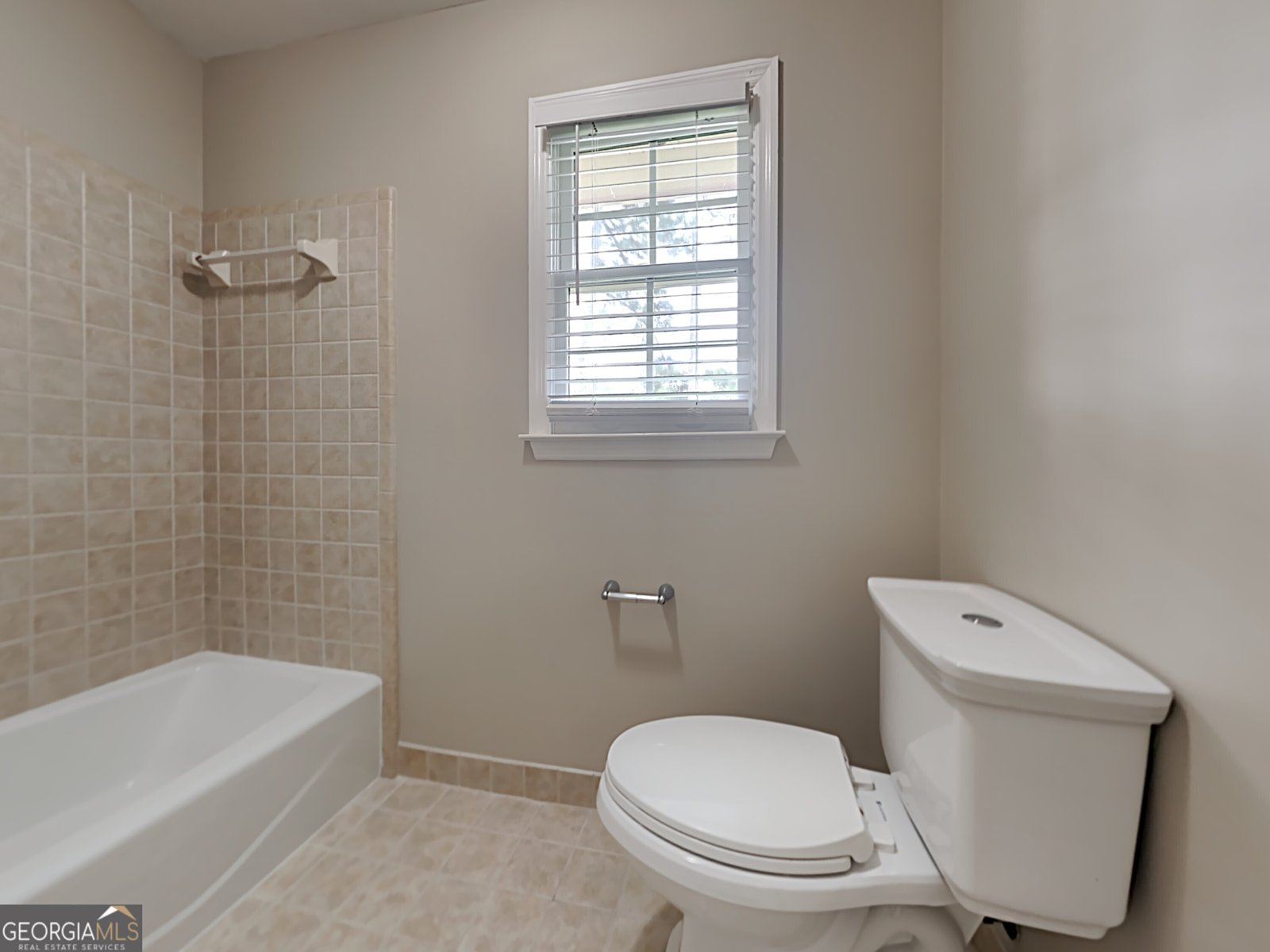 551 Village Green Court Lilburn - Photo 9