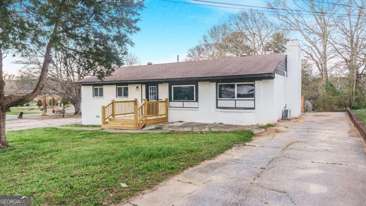 125 Cone Drive Athens - Photo 1