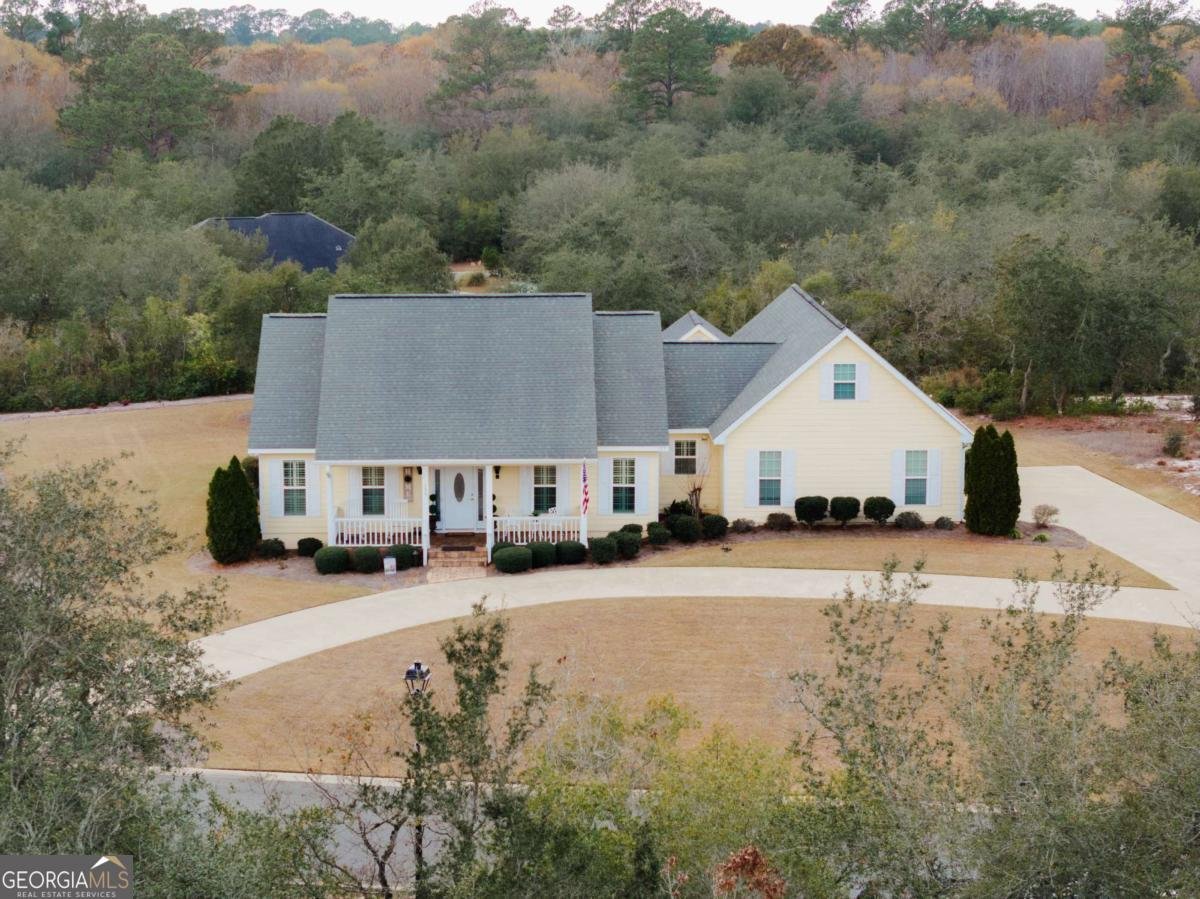105 Plantation Pines Drive Blackshear - Photo 1