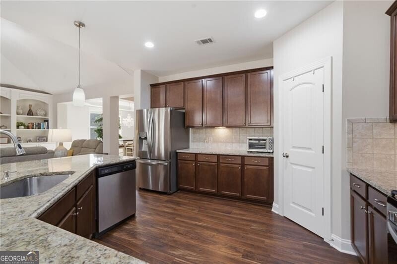 6180 Bluff Heights Drive Cumming - Photo 19