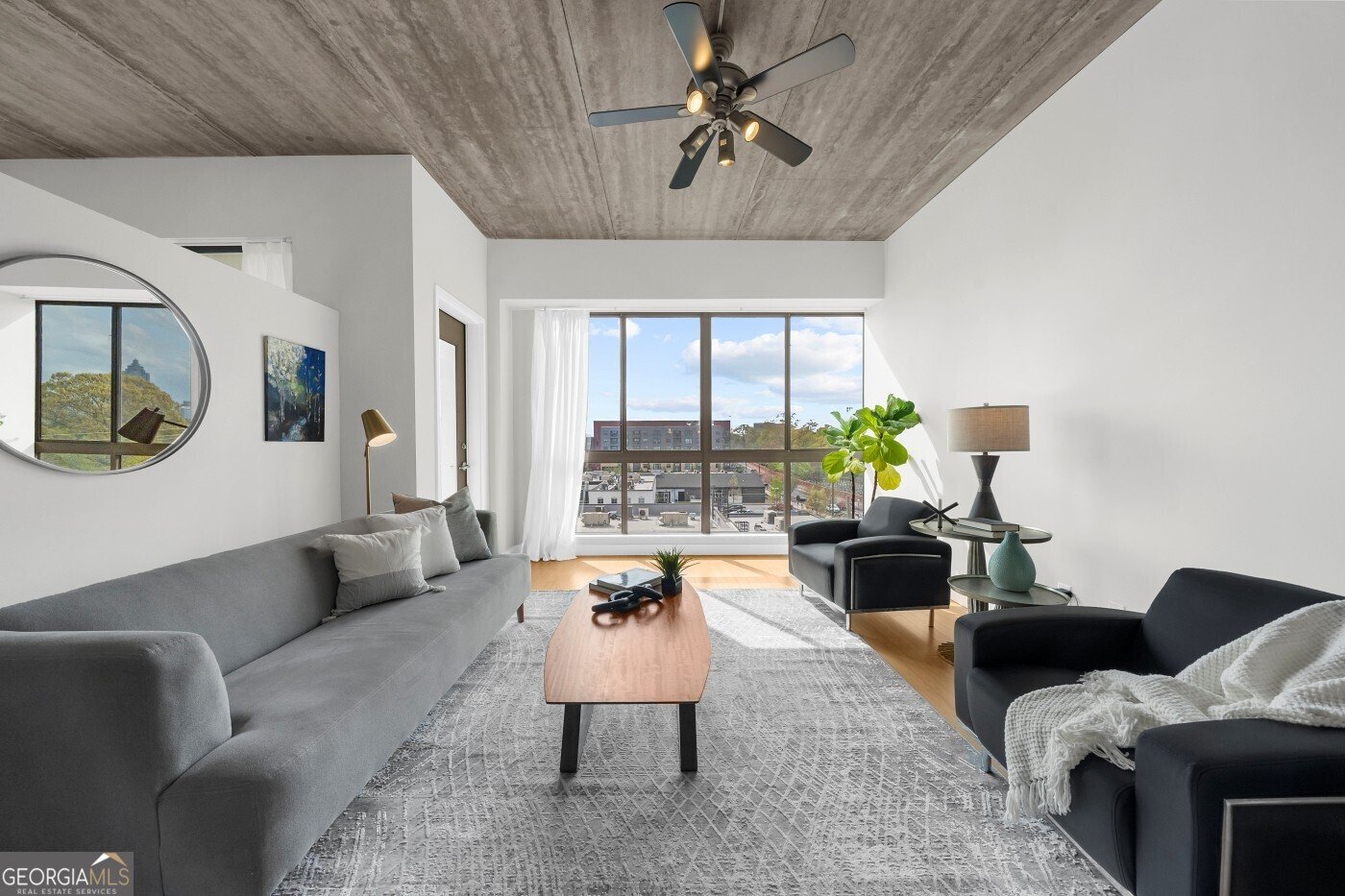 563 Memorial Drive Atlanta - Photo 1