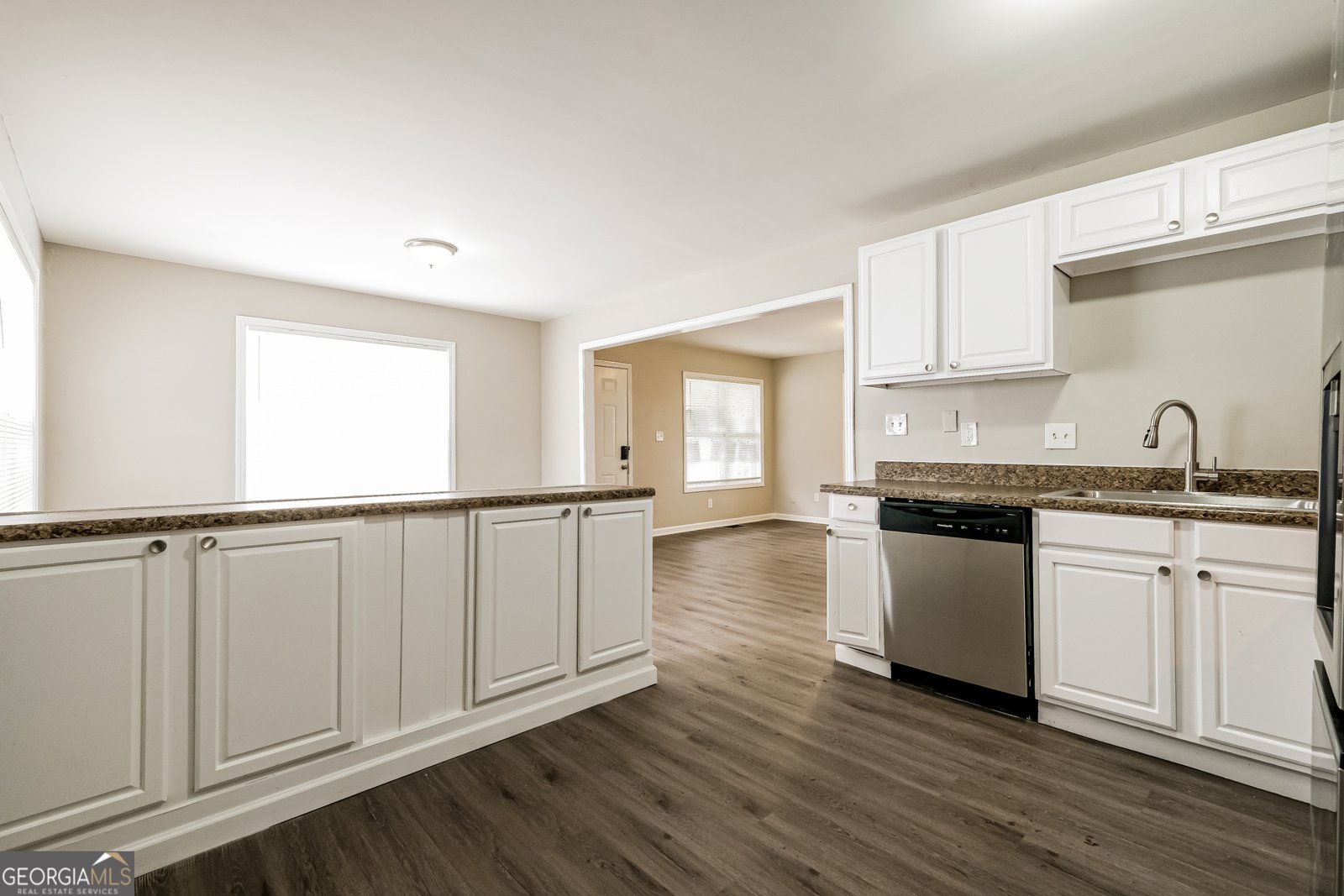 1891 Farris Avenue East Point - Photo 8