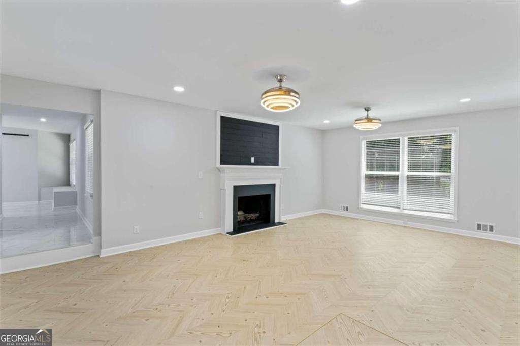 2023 Stoneleigh Drive Stone Mountain - Photo 13