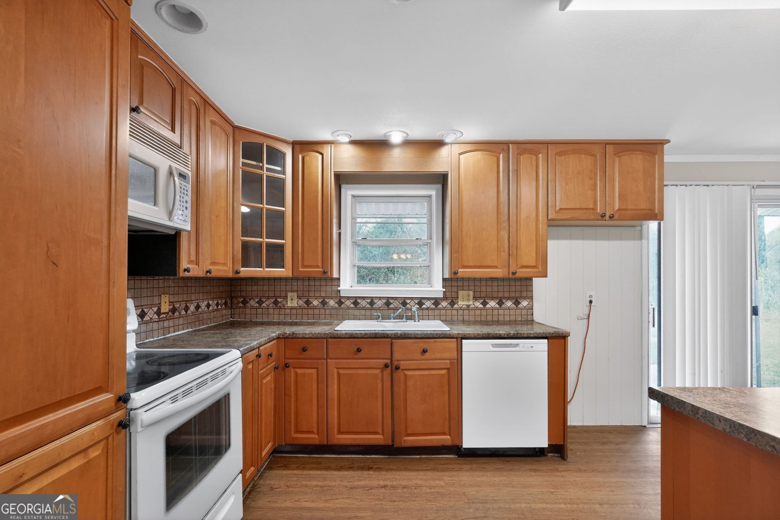 2780 London Berry Court Snellville - Photo 16