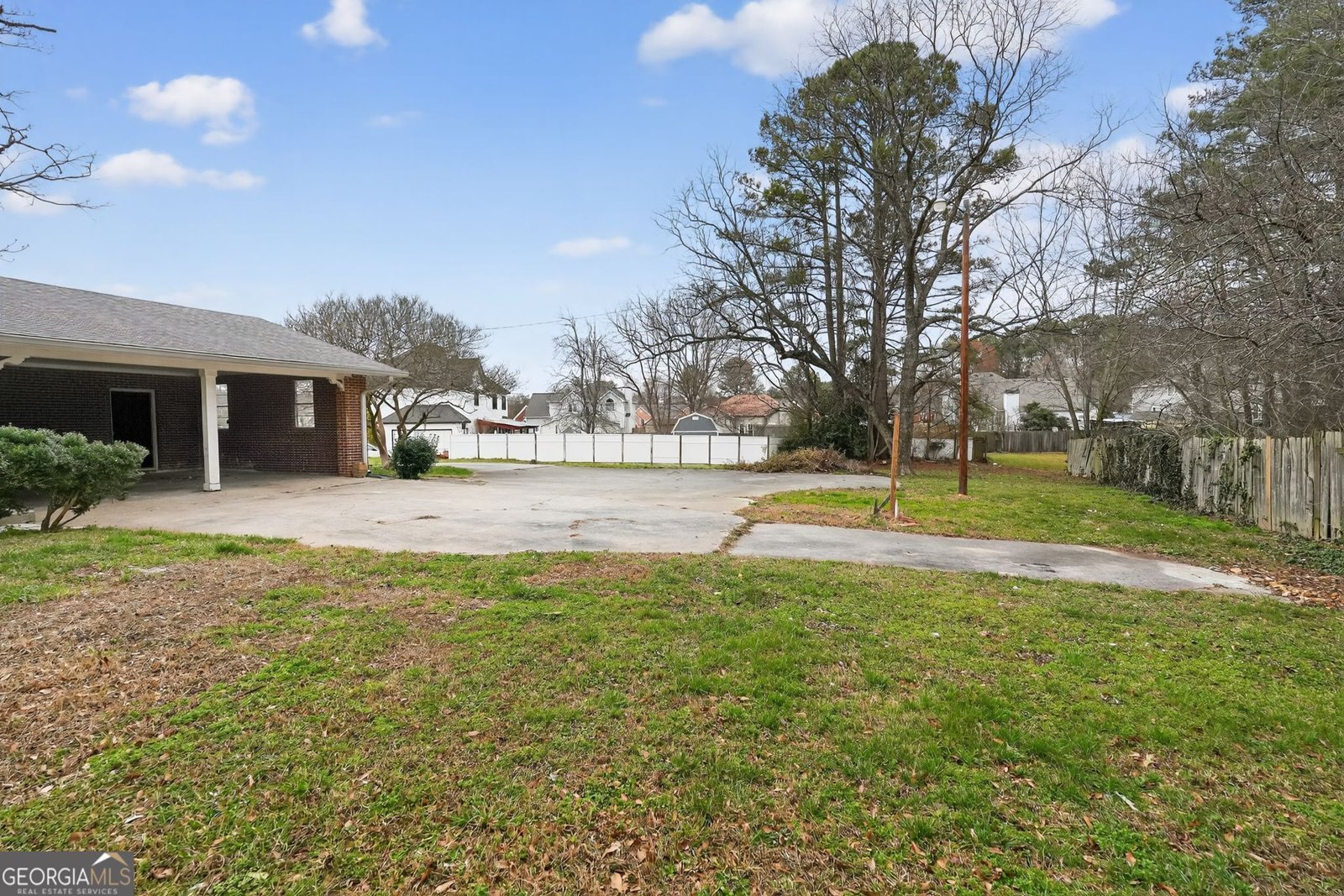 2780 London Berry Court Snellville - Photo 20