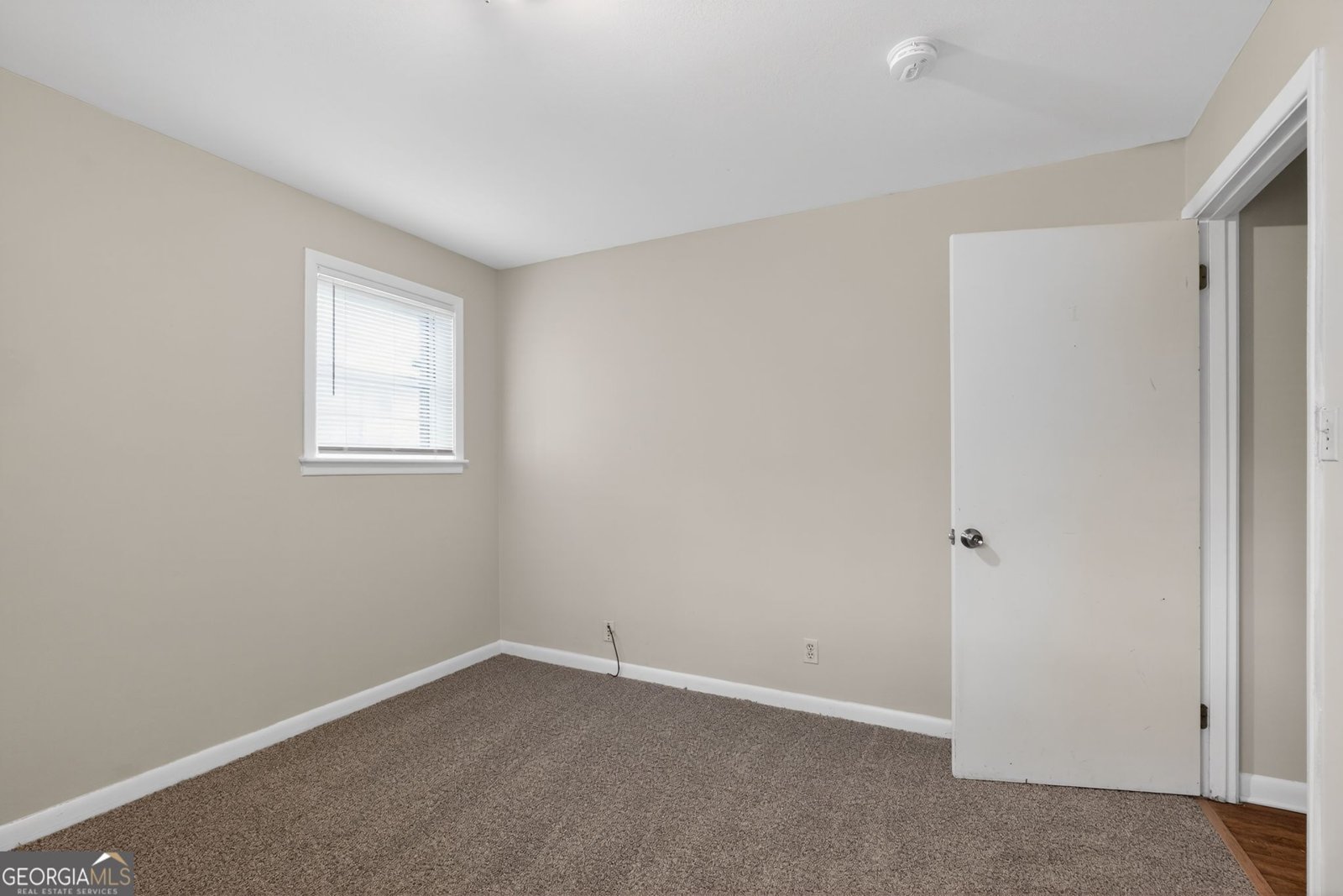 2780 London Berry Court Snellville - Photo 8