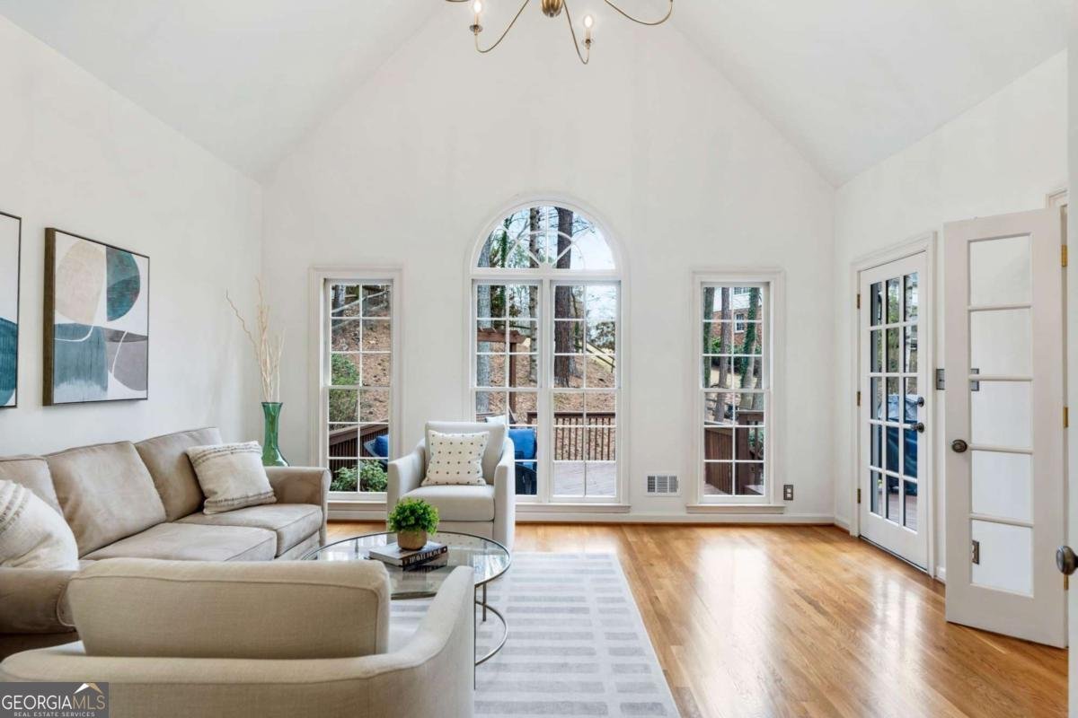 2885 Arborwoods Drive Alpharetta - Photo 10