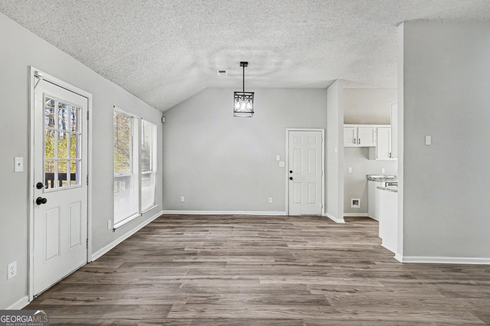 79 Waterview Drive Stockbridge - Photo 8