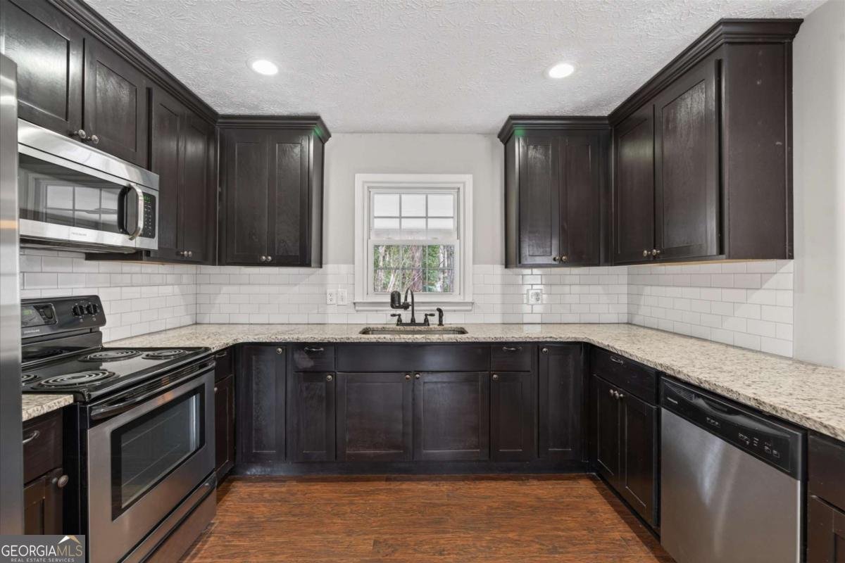 155 Chickasaw Run Woodstock - Photo 27