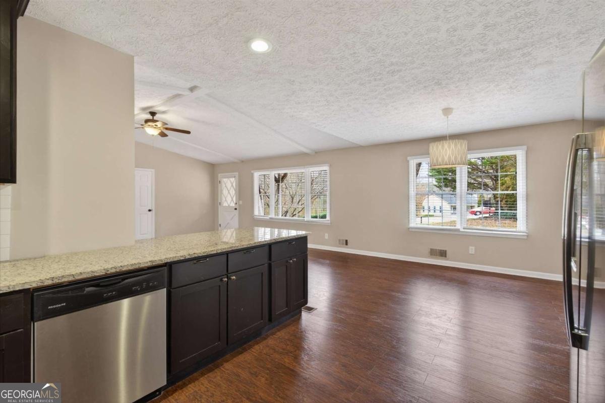 155 Chickasaw Run Woodstock - Photo 28