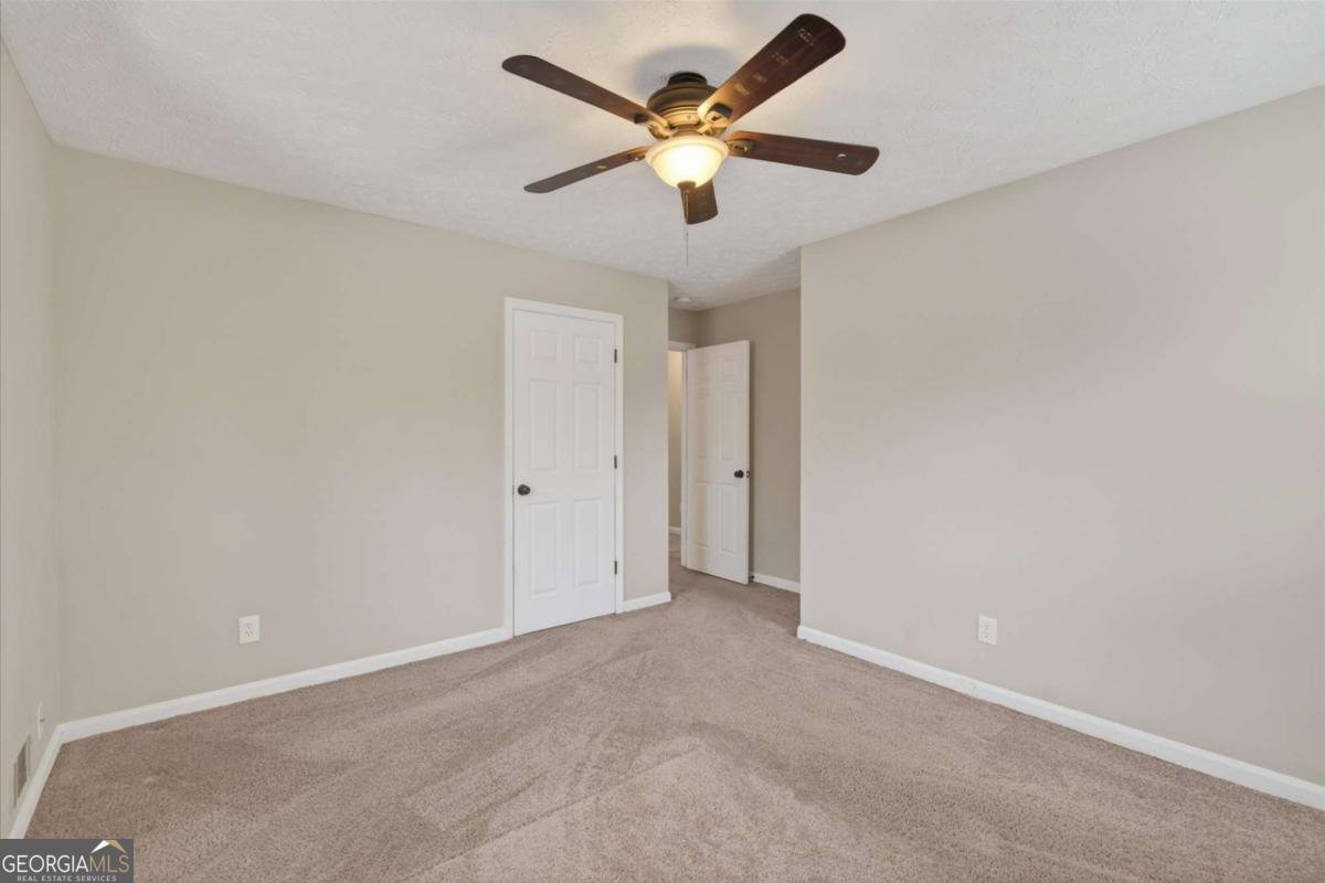 155 Chickasaw Run Woodstock - Photo 38