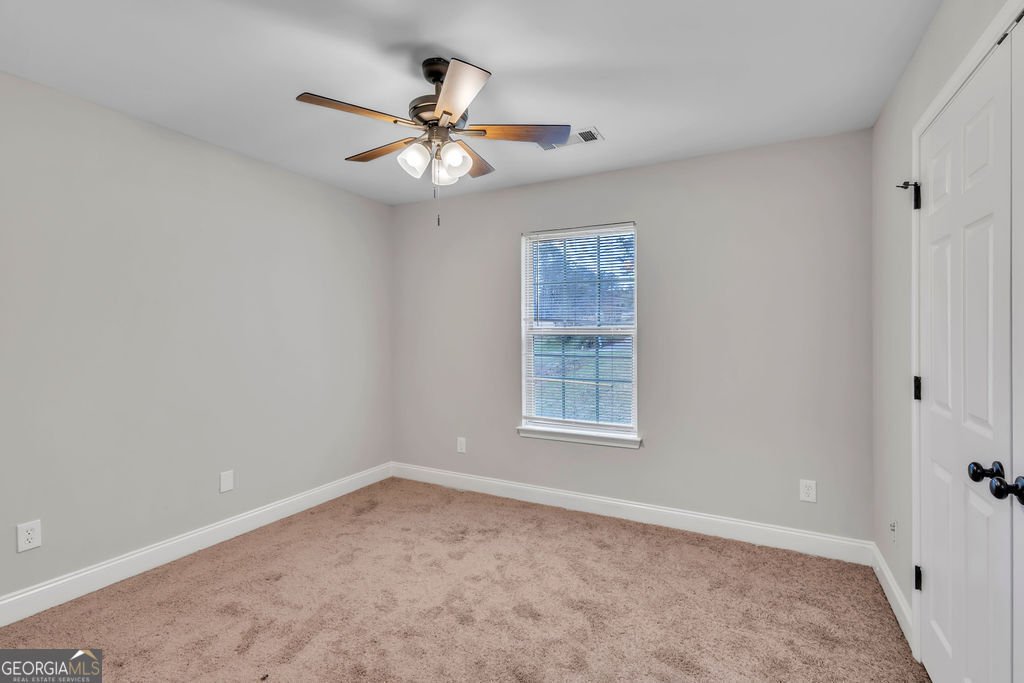 405 Azalea Drive Stockbridge - Photo 16