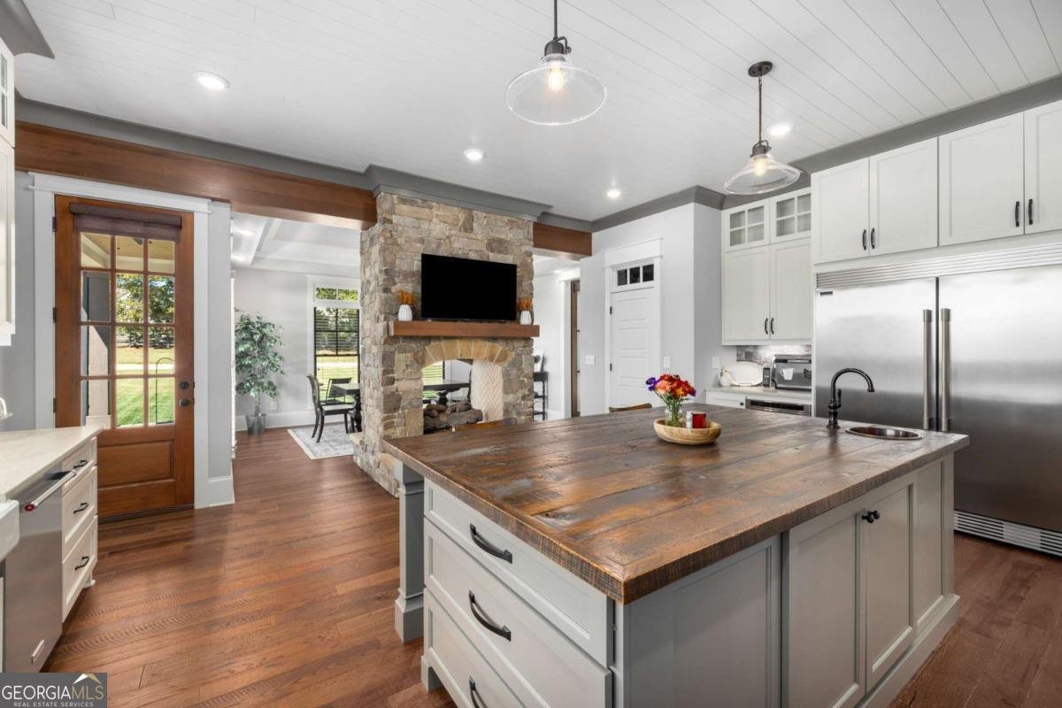 938 Austin Road Winder - Photo 12