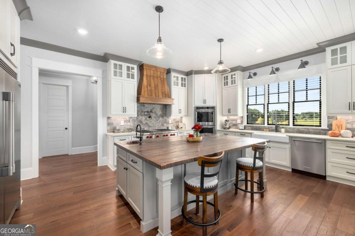 938 Austin Road Winder - Photo 15