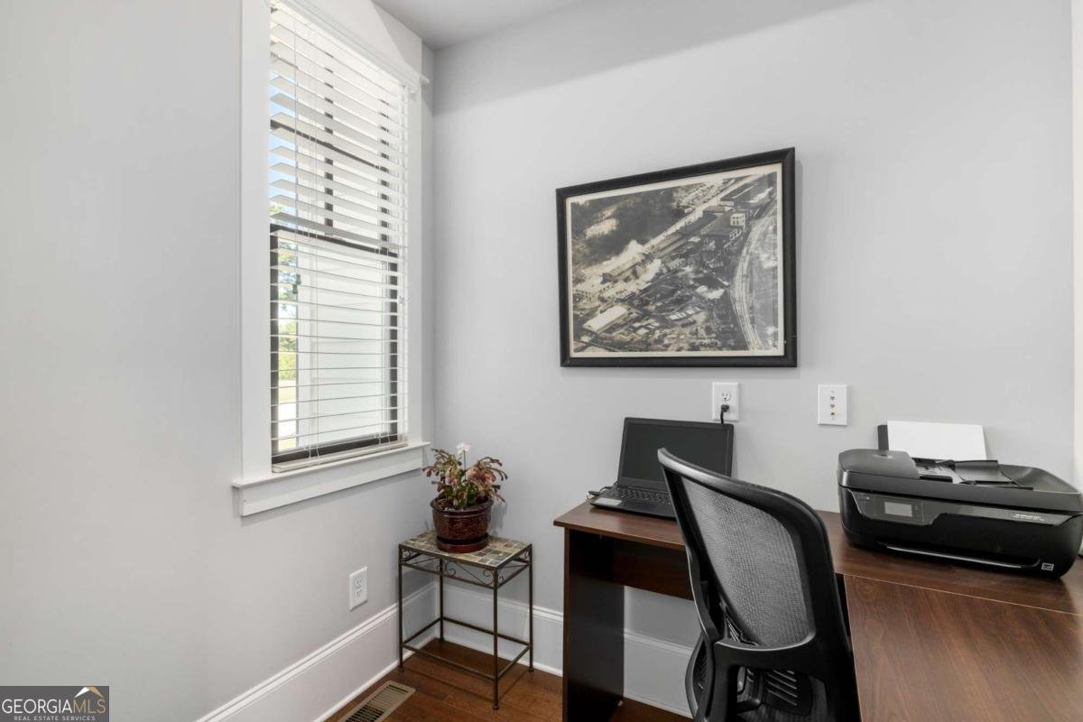 938 Austin Road Winder - Photo 22