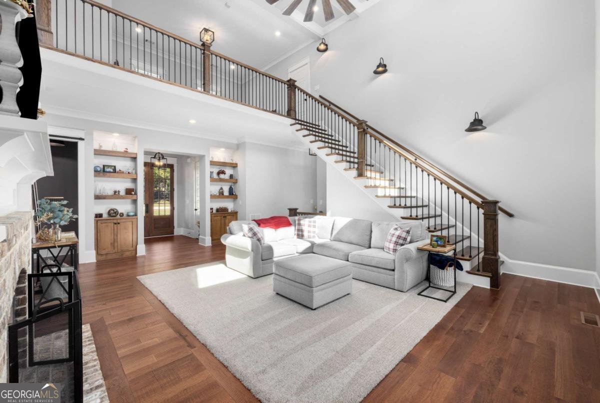 938 Austin Road Winder - Photo 8