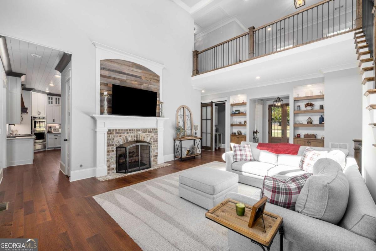 938 Austin Road Winder - Photo 9