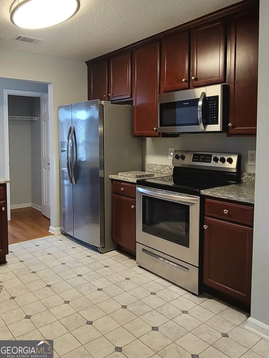 115 Sanders Walk McDonough - Photo 6