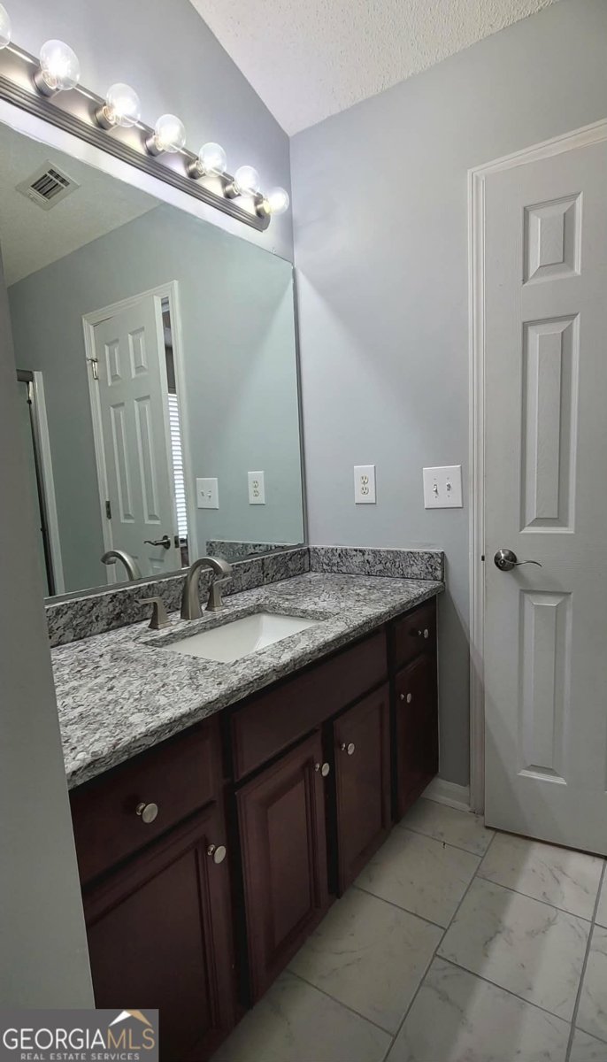 115 Sanders Walk McDonough - Photo 9