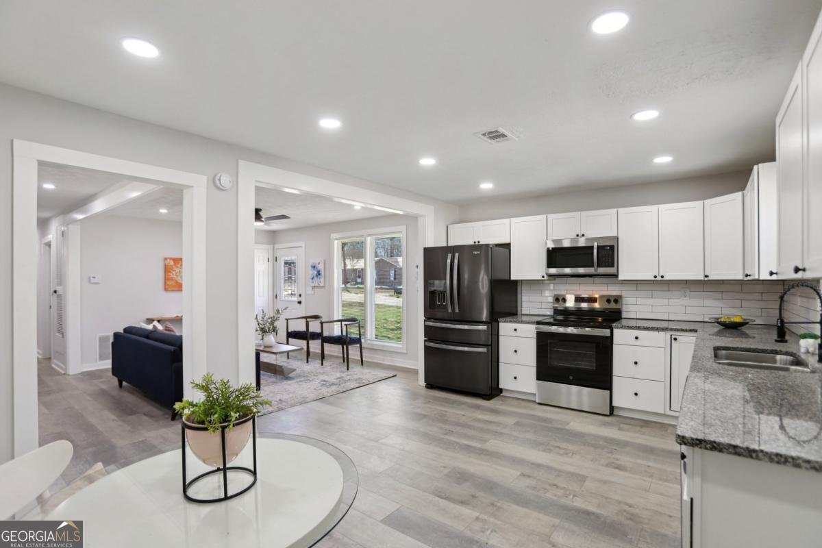 7018 Stephens Drive Rex - Photo 9