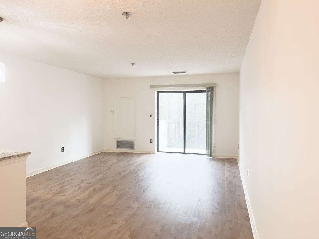 300 Johnson Ferry Road Atlanta - Photo 12