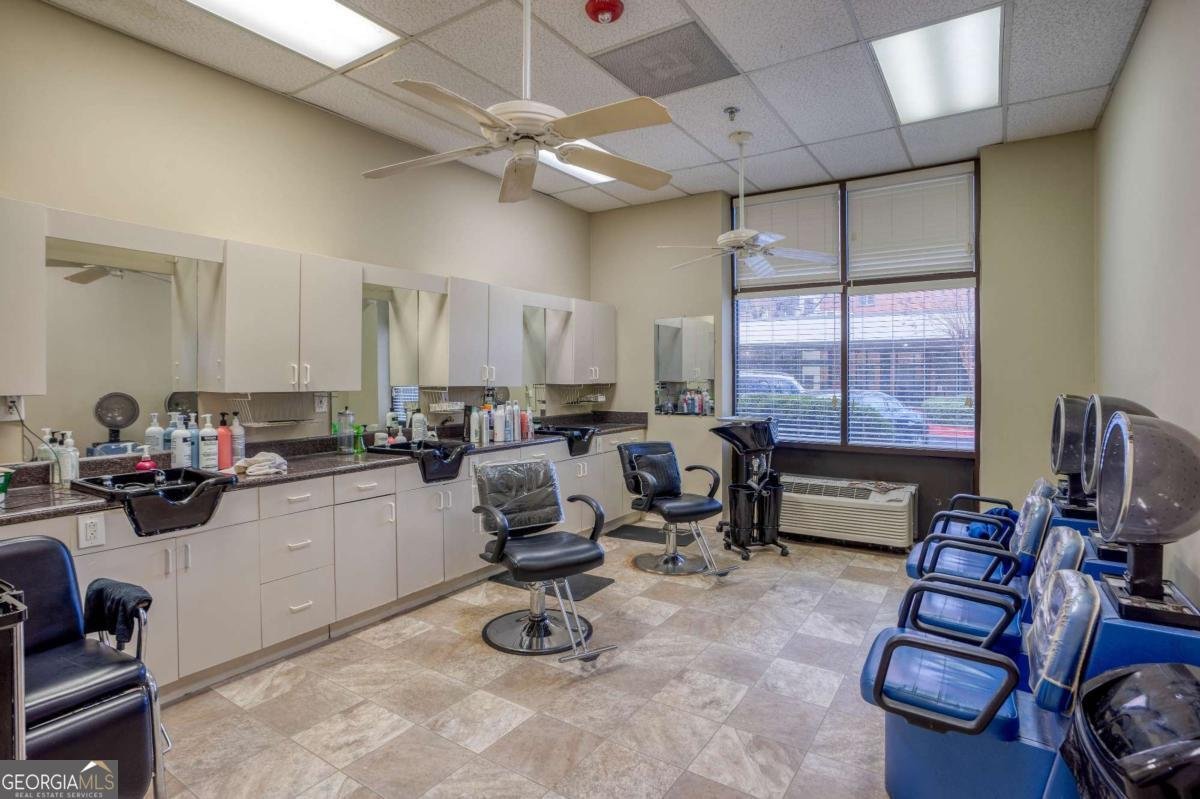 300 Johnson Ferry Road Atlanta - Photo 23