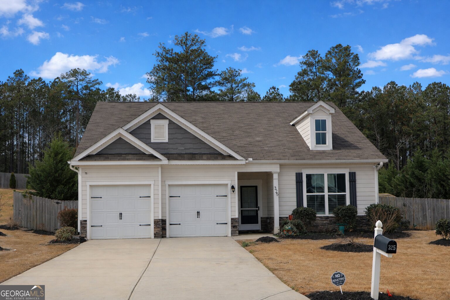 325 Tarpley Way Covington - Photo 1