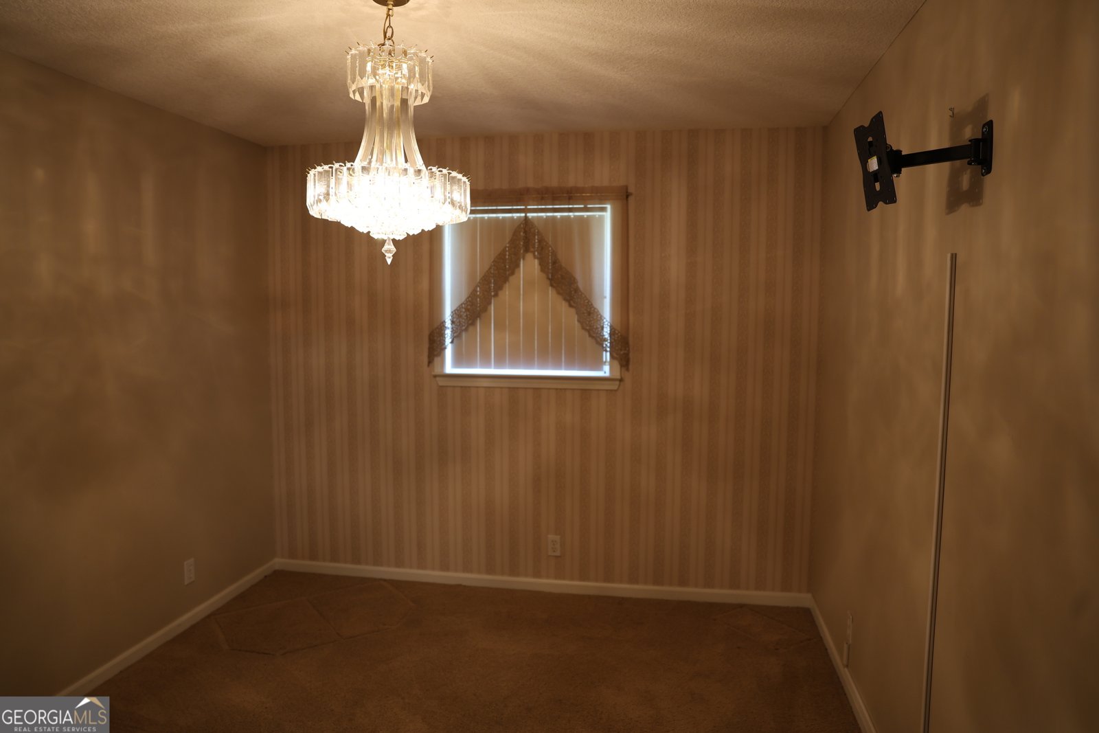 2410 Lee Street Brunswick - Photo 9