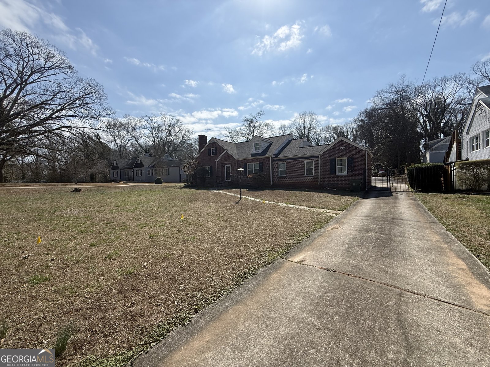 2230 Highview Road Atlanta - Photo 1