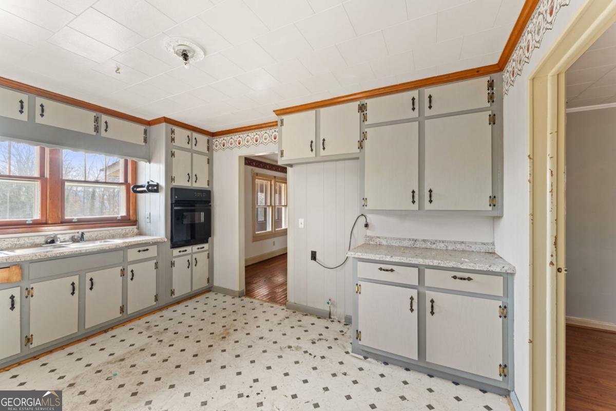 5825 Vaughn Road Canton - Photo 11