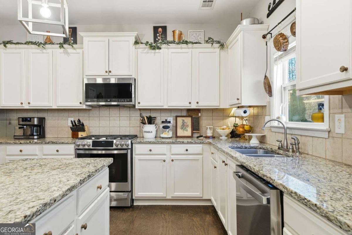 605 Little Shoals Court Canton - Photo 11