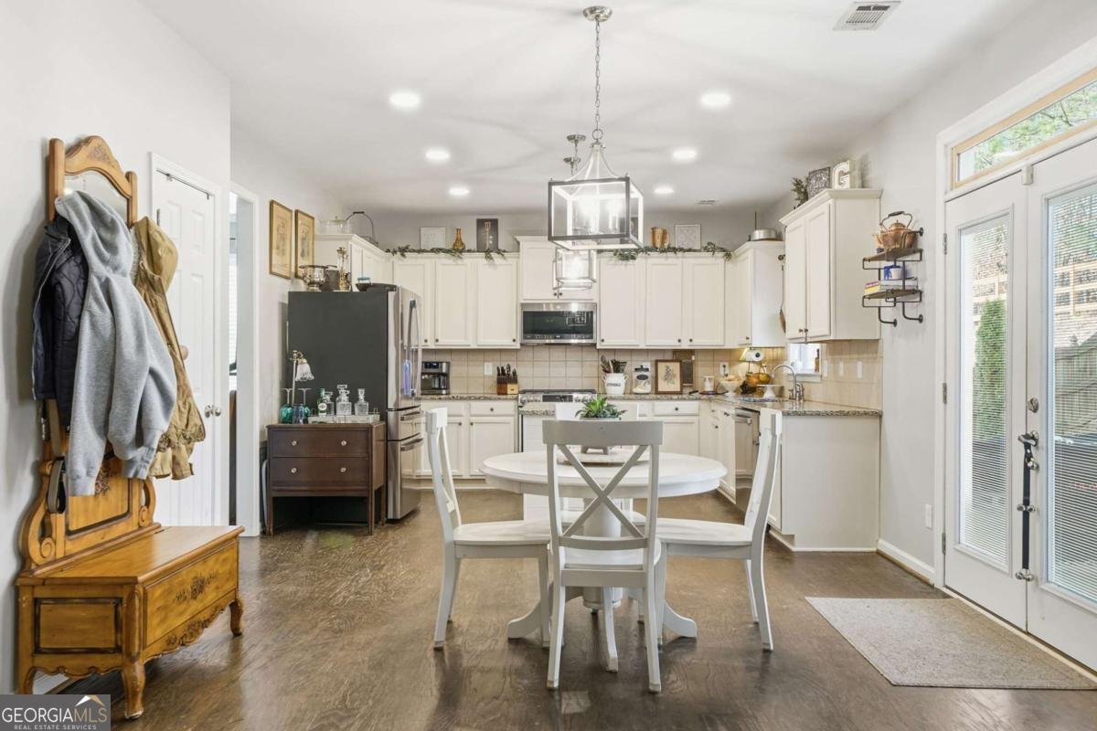 605 Little Shoals Court Canton - Photo 8