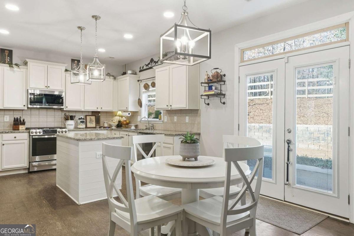 605 Little Shoals Court Canton - Photo 9