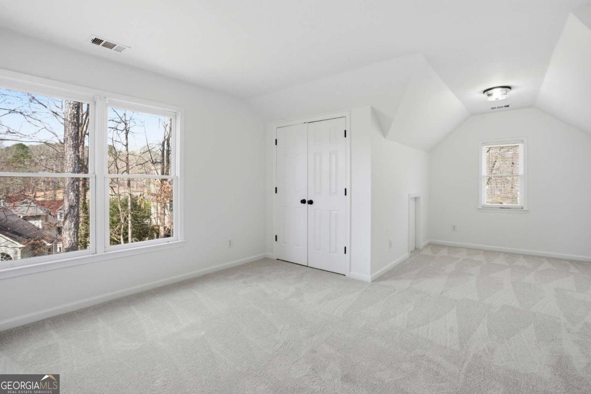 502 Green Court Woodstock - Photo 16