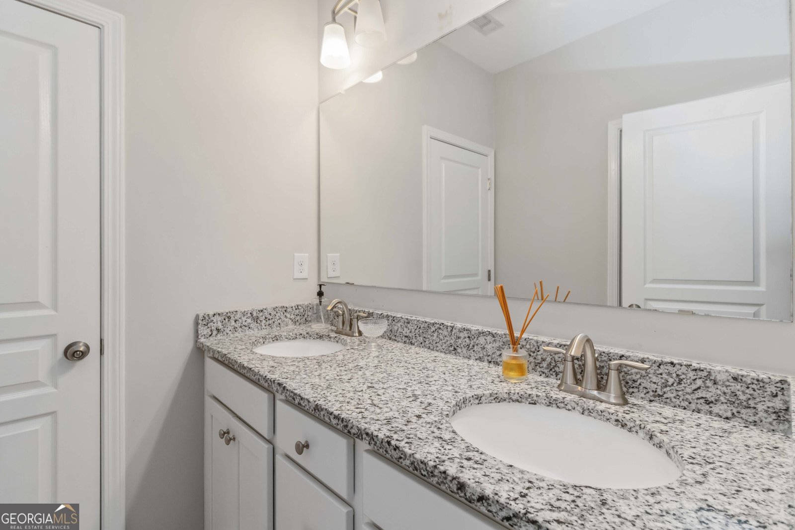 2105 Woodmarsh Circle Auburn - Photo 21