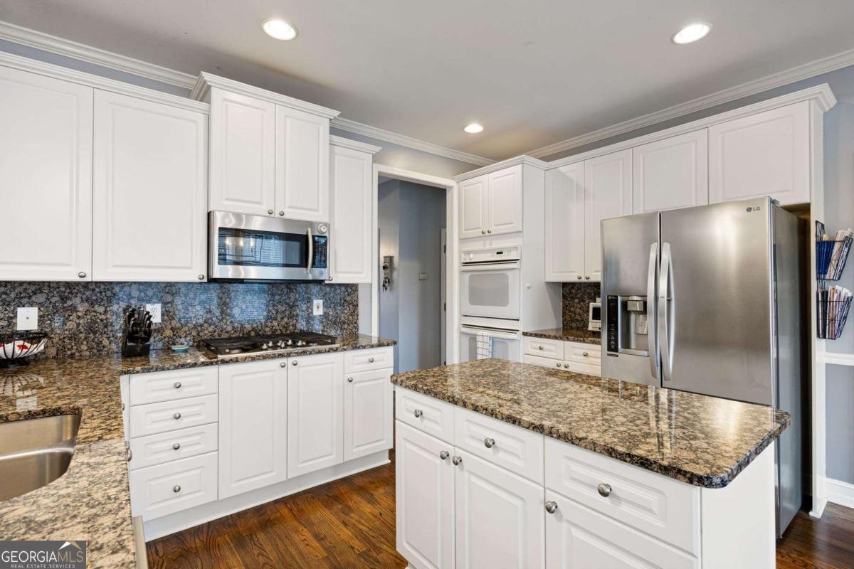 1027 Creek Side Drive Canton - Photo 19