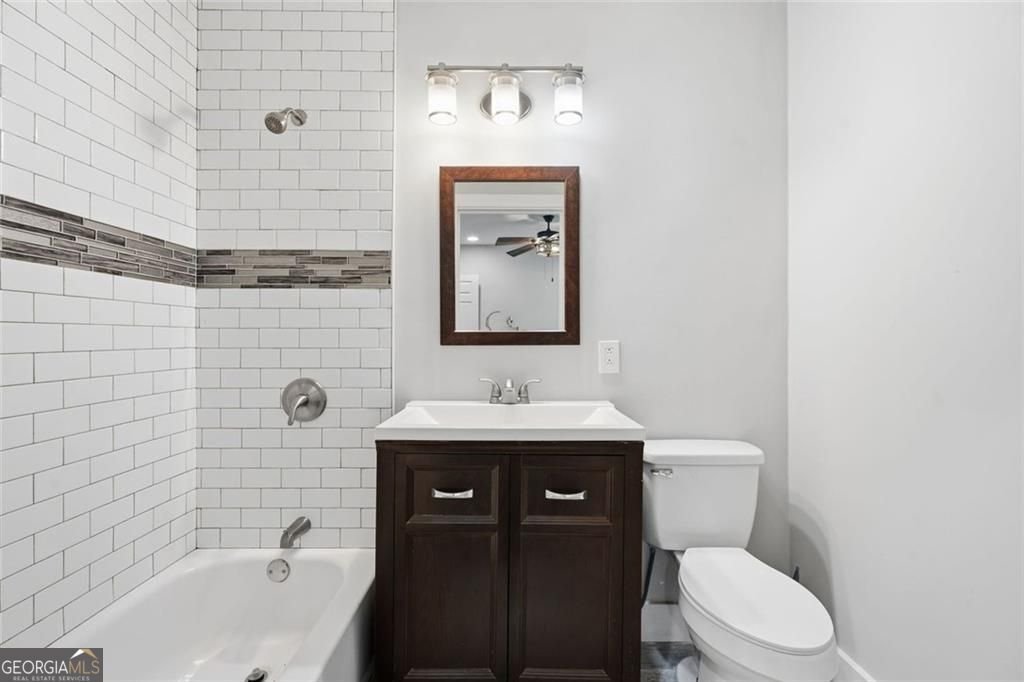 2025 Venetian Drive Atlanta - Photo 16