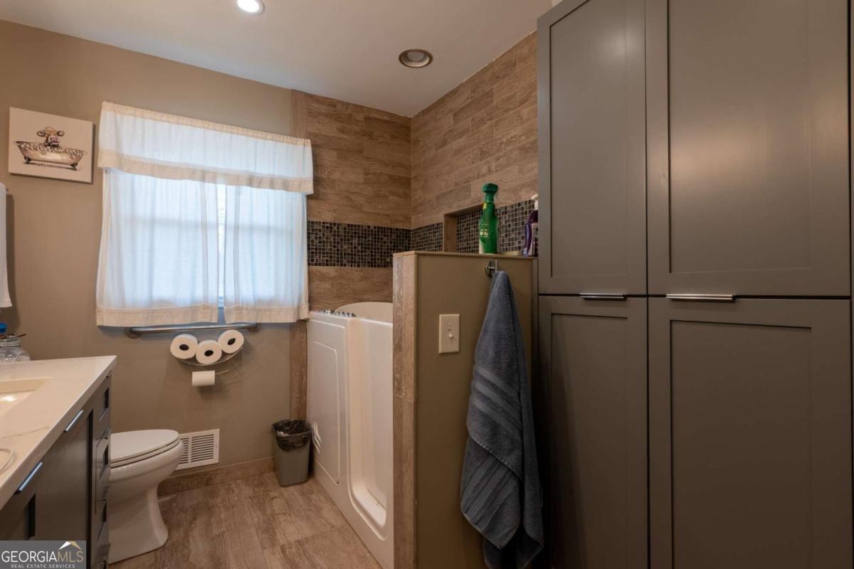 650 Riverside Road Roswell - Photo 17