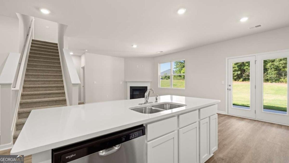 173 Defilippe Drive Statham - Photo 11