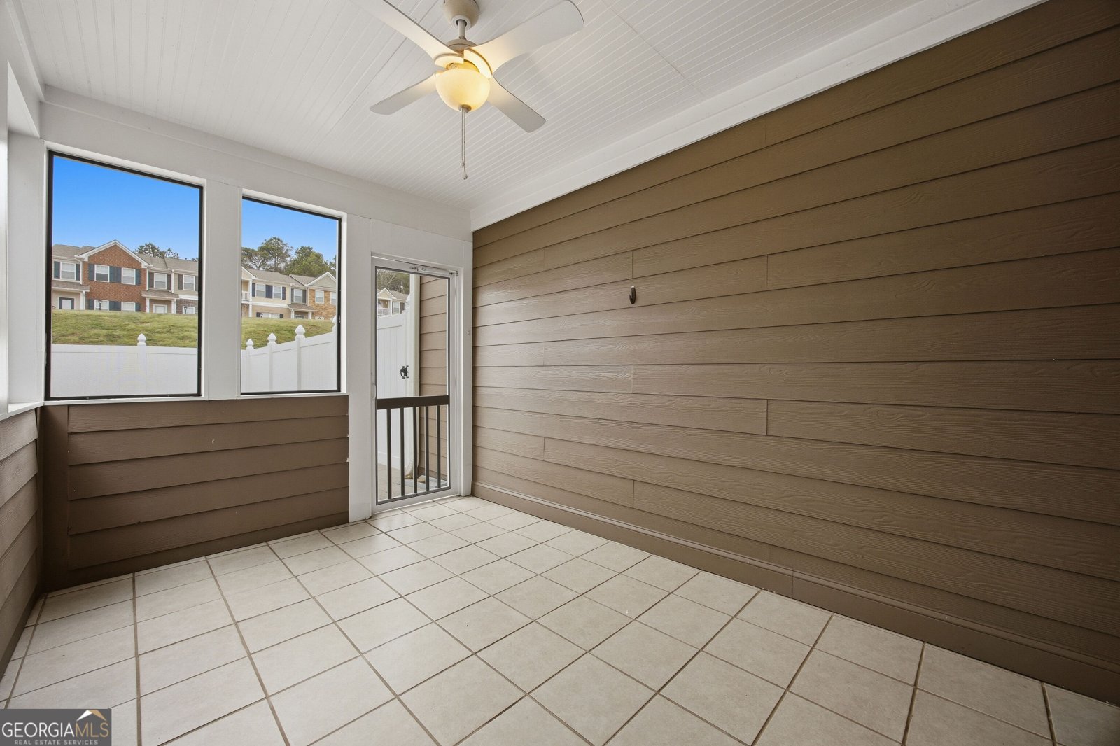 557 Cypher Drive Suwanee - Photo 10