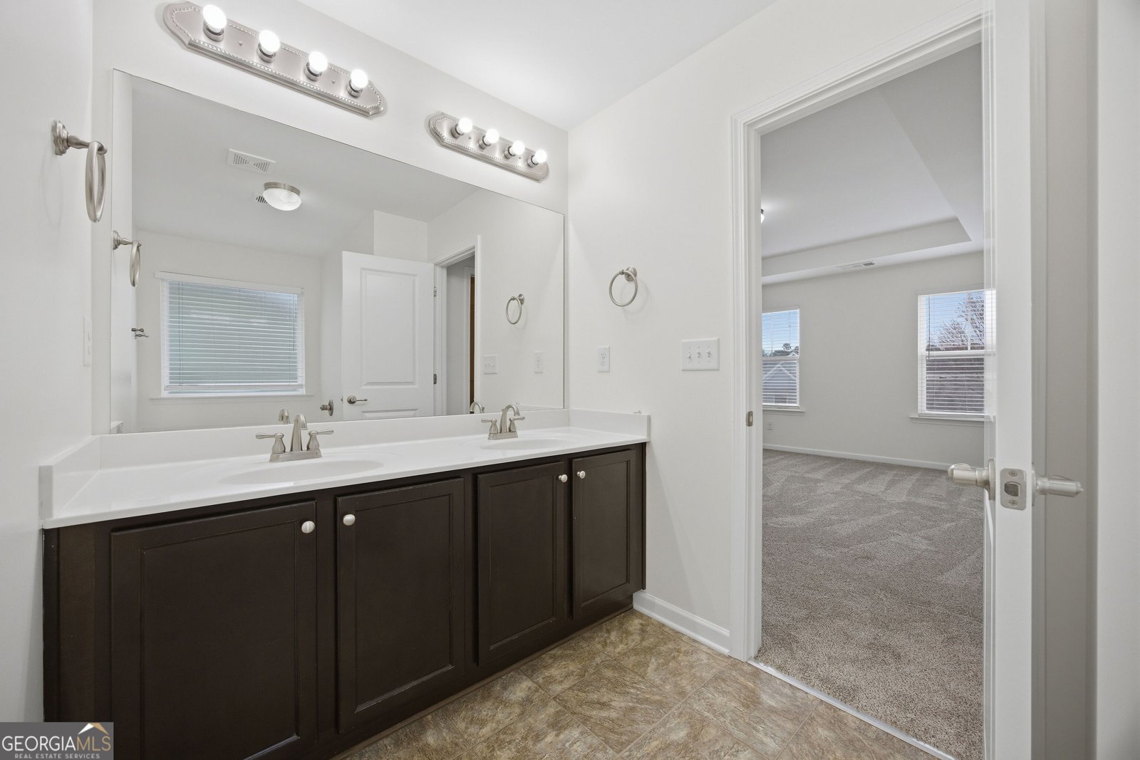 557 Cypher Drive Suwanee - Photo 15