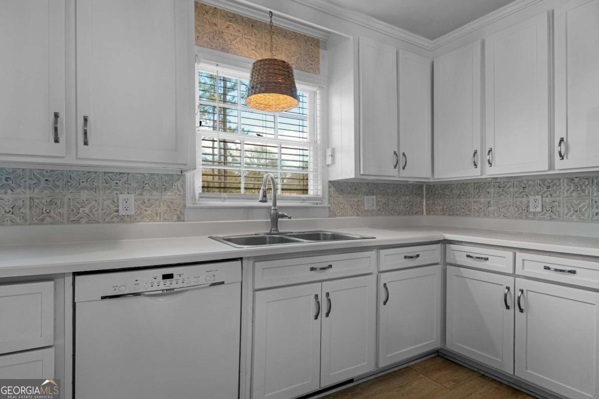 1504 Danora Drive Waycross - Photo 14