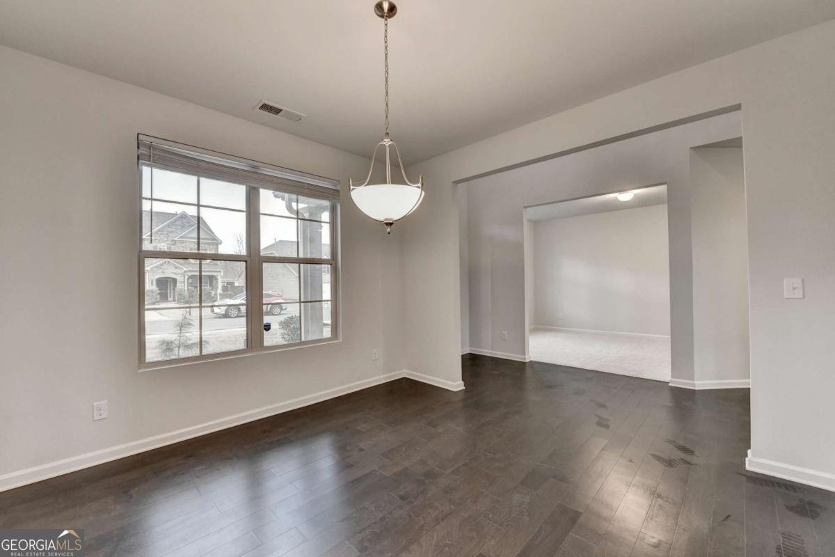 7410 Olivia View Court Cumming - Photo 11