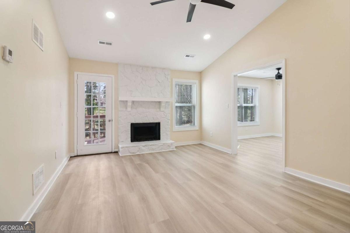 105 Running Bear Trail Fayetteville - Photo 6