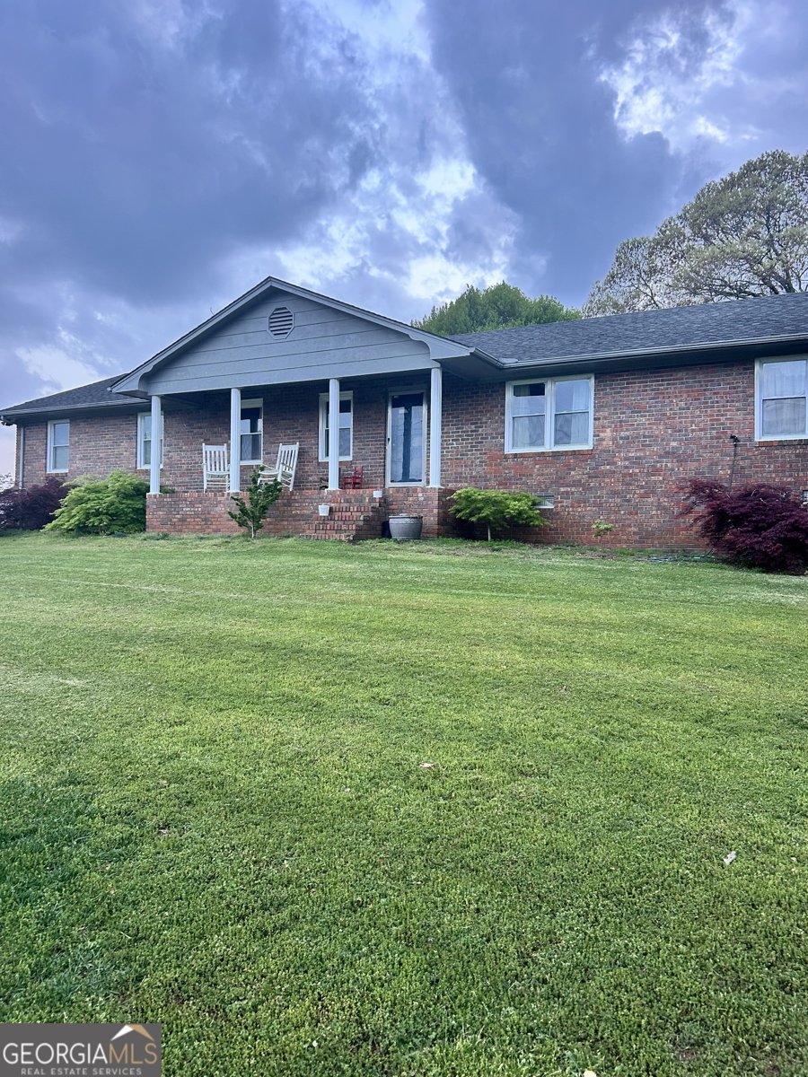 2299 Memorial Road Bowersville - Photo 33