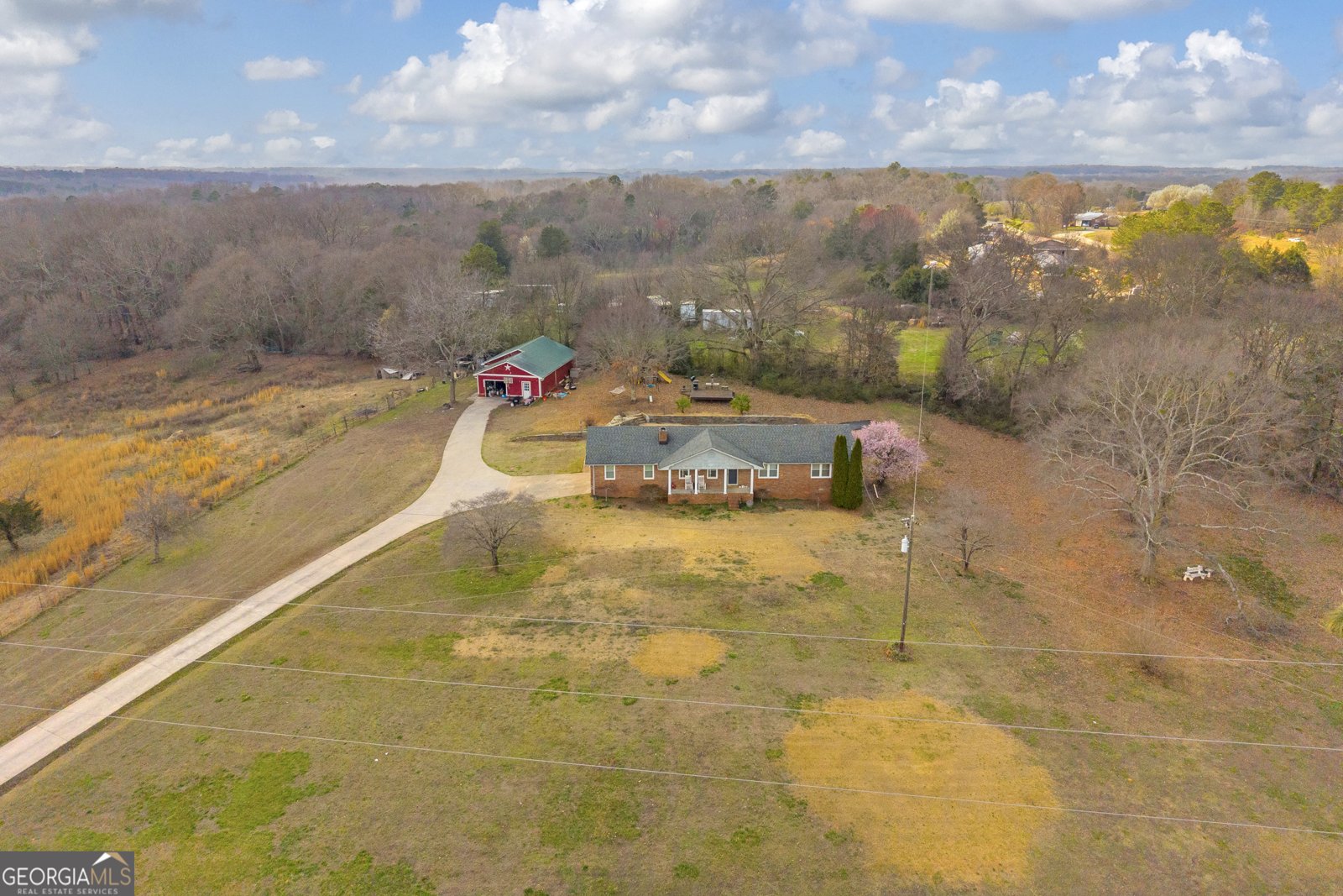 2299 Memorial Road Bowersville - Photo 9