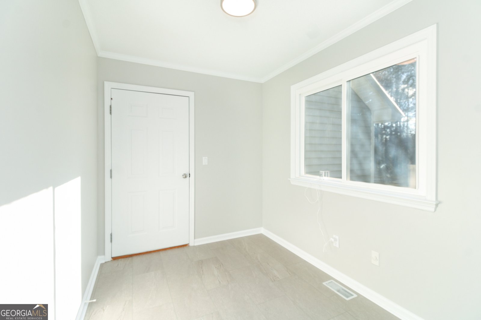 127 McCrackin Court Athens - Photo 6